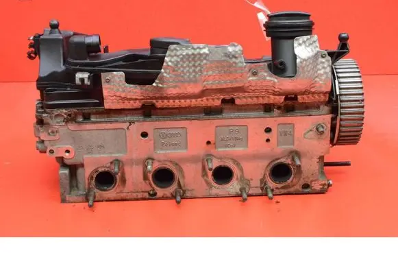 Volkswagen PASSAT B6 Engine head 03L103373