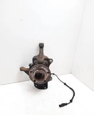 Opel Vivaro Front wheel hub