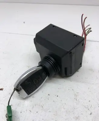 Mercedes-Benz E W212 Ignition lock A2129055000