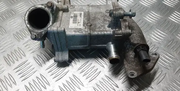 Land Rover Evoque I EGR valve cooler G4D39F464BA