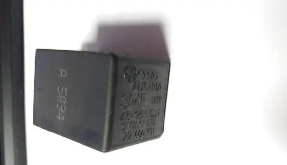 Audi A6 S6 C5 4B Other relay 431956531