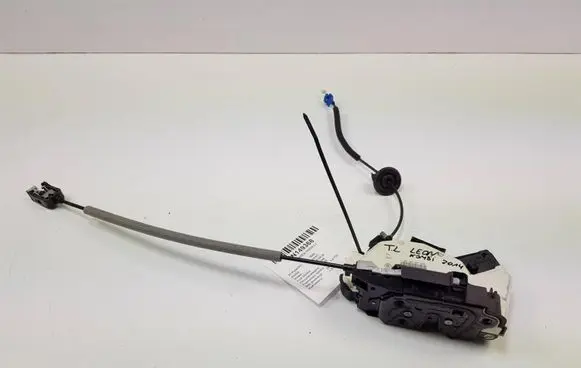 Seat Leon (5F) Rear door lock 5K4839015Q