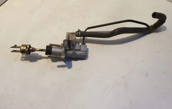 Toyota Corolla Verso E121 Clutch slave cylinder 