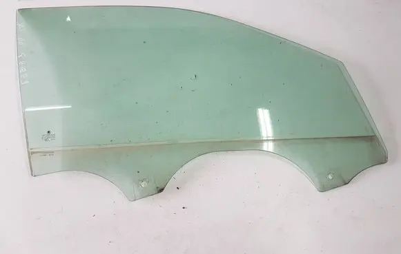Skoda Fabia Mk3 (NJ) Front door window glass four-door
