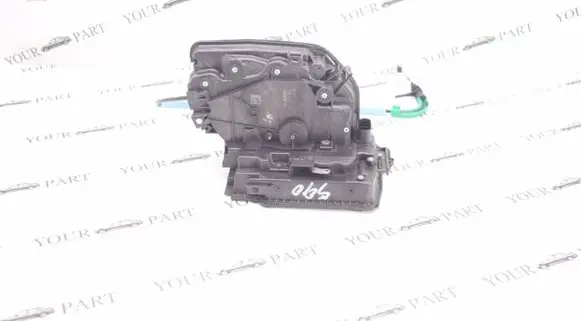 BMW X5 F15 Front door lock 7281931