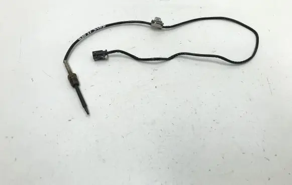 BMW 3 G20 G21 Exhaust gas temperature sensor 8490146