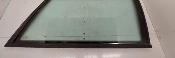Volkswagen PASSAT B5 Rear side window 43R00048 DOT24M68AS2