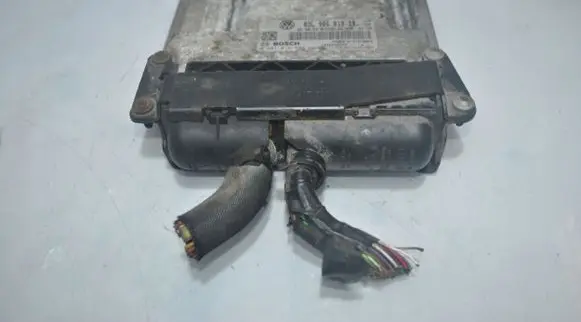 Skoda Yeti (5L) Engine control unit/module 03L906018DB