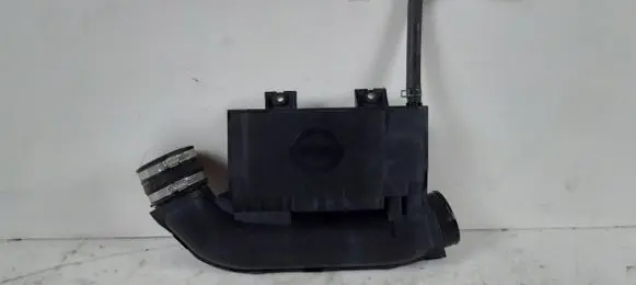Nissan Navara Intake resonator acm764
