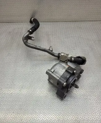 Audi A8 S8 D4 4H Power steering pump 4H0145155B