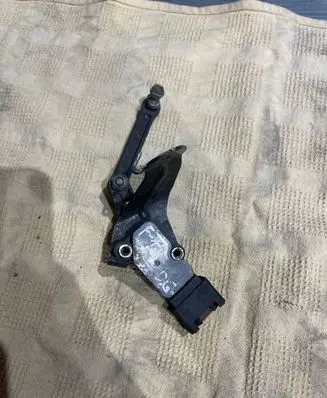 Headlight/headlamp level sensor