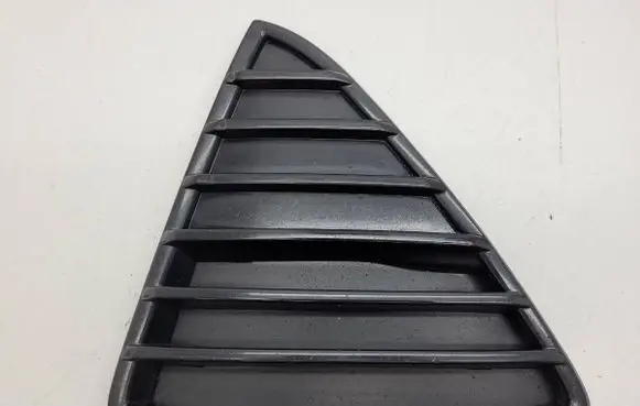 Ford Focus Front bumper lower grill