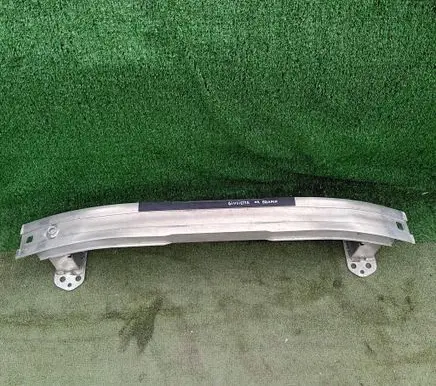 Alfa Romeo Giulietta Front bumper cross member 51805761