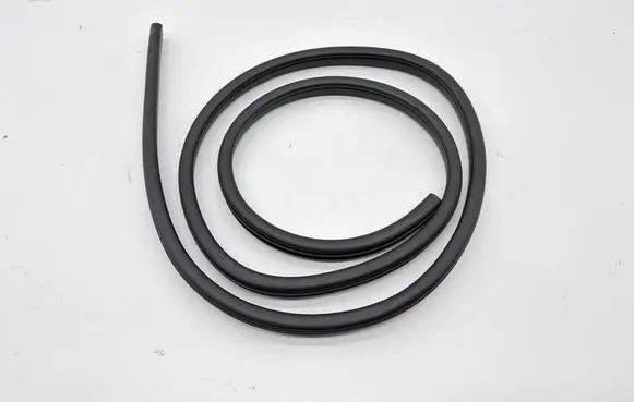 Subaru Forester SL Rubber seal rear door 5B031932