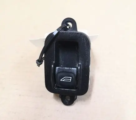 Volvo V50 Electric window control switch 30773217