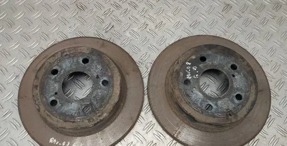 Toyota RAV 4 (XA30) Rear brake disc 