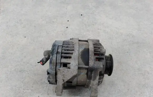 Chevrolet Spark Generator/alternator 96843503