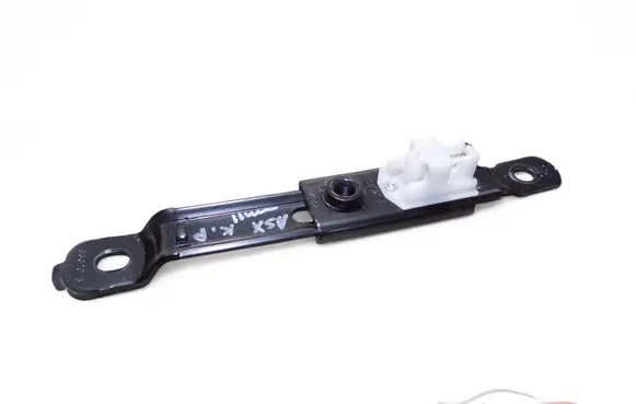 Mitsubishi ASX Seat belt adjustment rail 68020B