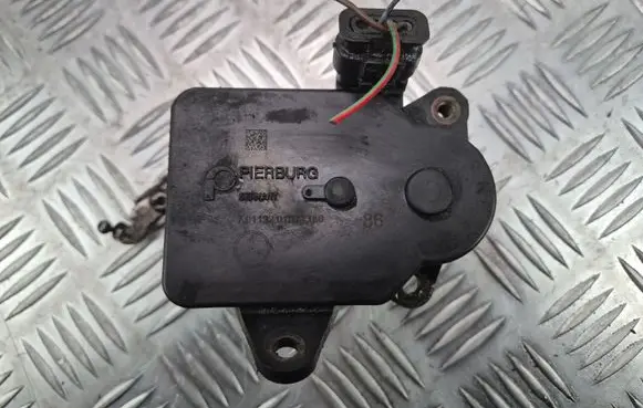 Mercedes-Benz C W203 other engine part A6421500494Q2
