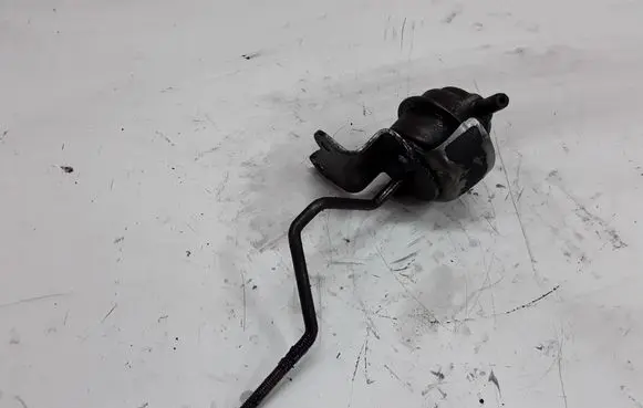 Nissan X-Trail T30 Turbo system vacuum part 