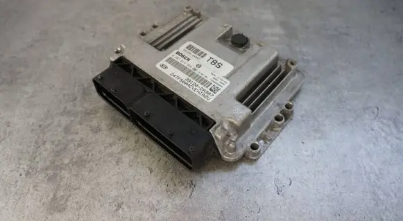 KIA Optima Engine control unit/module 39120-2A307 0281019569
