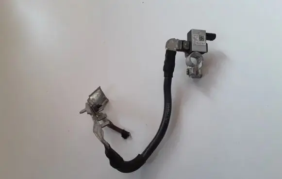 Volkswagen Golf VII Negative earth cable (battery) 5Q0915181K