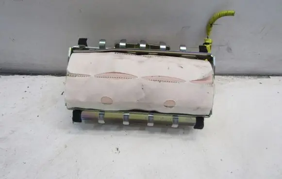 Honda CR-V Passenger airbag 77850-T1G-E811