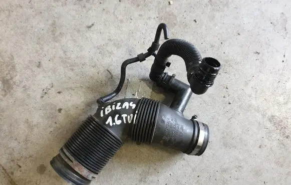 Seat Ibiza IV (6J,6P) Air intake duct part