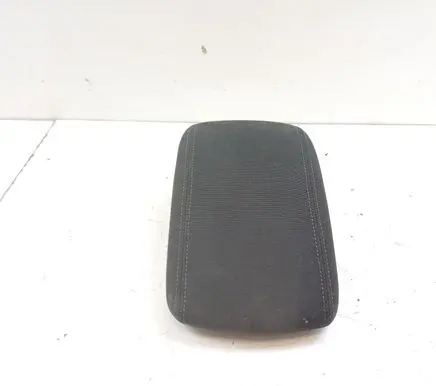 Peugeot 308 Armrest 1301924XZD