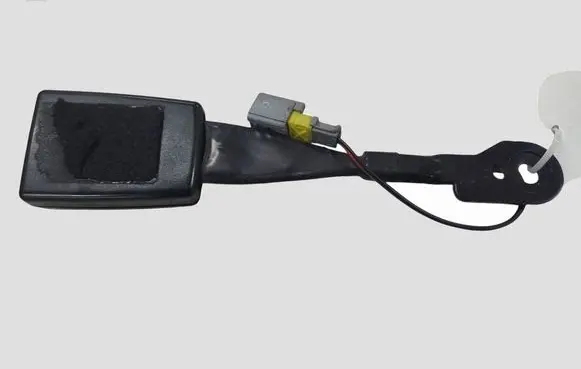 Toyota Avensis T250 Front seatbelt buckle 34012654