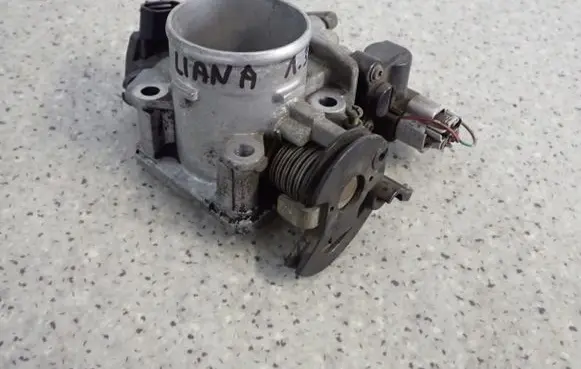 Suzuki Liana Throttle body valve LIANAPRZEPUSTNICA