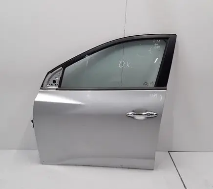 Hyundai ix35 Front door