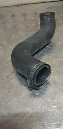 Nissan Note (E11) Intercooler hose/pipe