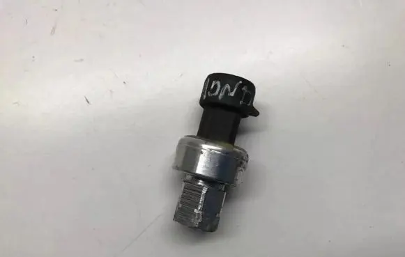 Saab 9-3 Ver2 Air conditioning (A/C) pressure sensor 09131721 16T5MX