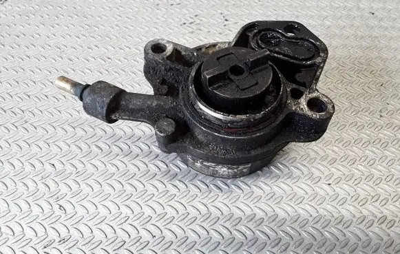 Peugeot Expert Vacuum pump 9631971580