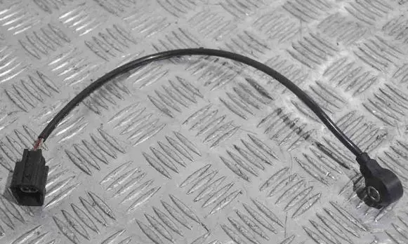 Ford Focus Detonation knock sensor 98MF12A699BA