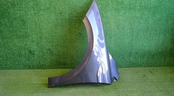 Volkswagen Polo VI Fender 
