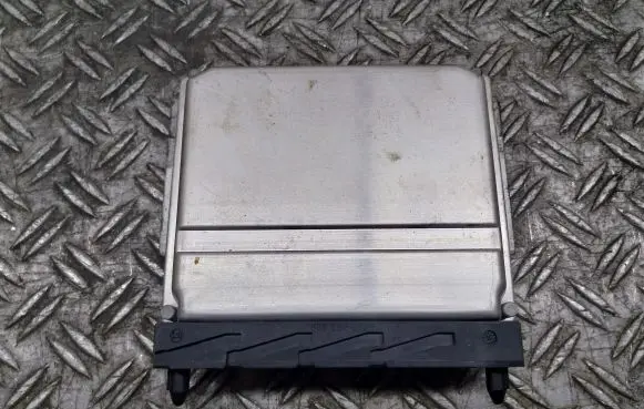 Volvo V70 Engine control unit/module 0281011078
