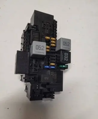 Mercedes-Benz C W205 Fuse module 50W211F02 A2229063202