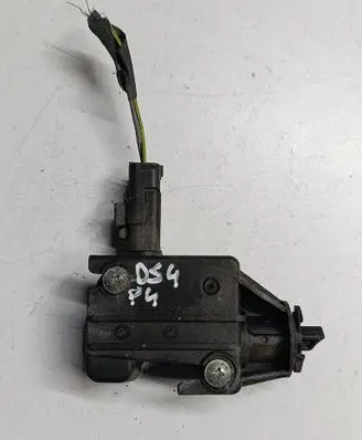 Citroen DS4 Fuel tank cap lock motor 9651690280 8066502608