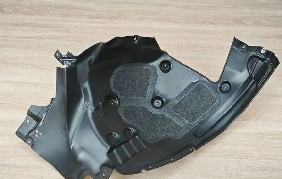BMW 8 G16 Front wheel arch liner splash guards 7423771