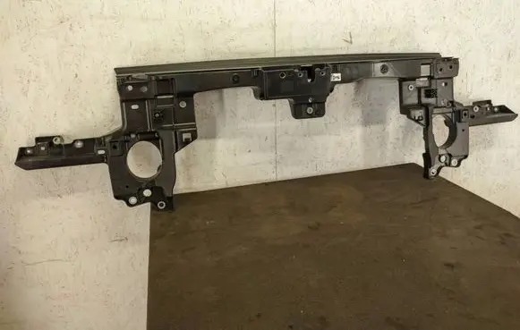 Volkswagen Touareg II Top upper radiator support slam panel 7P6805594C 7P6805598C 7P6805598