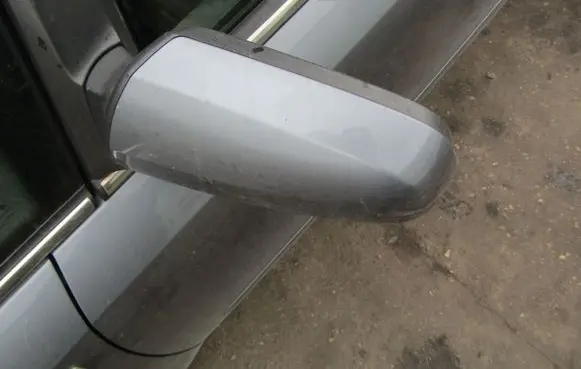 Opel Zafira B Manual wing mirror 