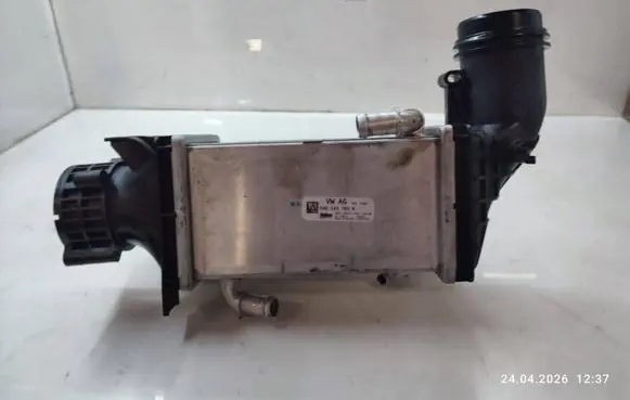 Seat Leon IV Intercooler radiator 04E145785 04E145785N
