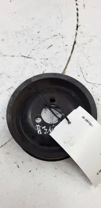 Opel Insignia A Water pump pulley 55565004