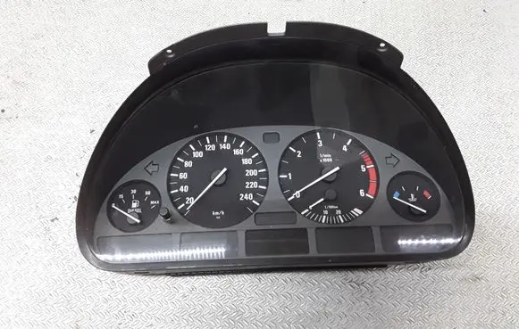 BMW 5 E39 Speedometer (instrument cluster) 62118381198