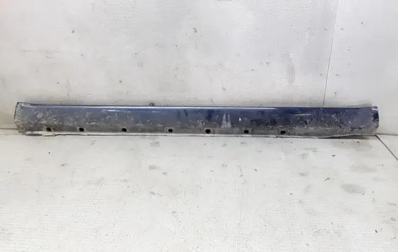 Pontiac Vibe Sill