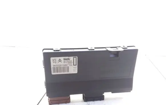 Peugeot 607 Seat control module 9650281980