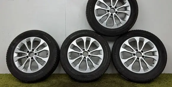 Mercedes-Benz GLA W156 X156 R17 alloy rim A1564011700