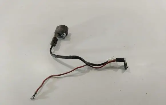 Volkswagen Golf VI Positive cable (battery) 1K0971220L